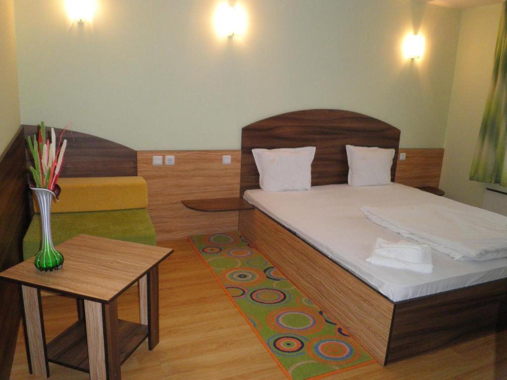 Complex Diana Otel Cherven  Oda fotoğraf