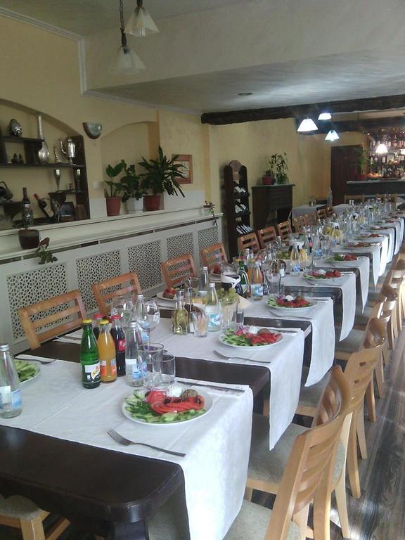 Complex Diana Otel Cherven  Dış mekan fotoğraf