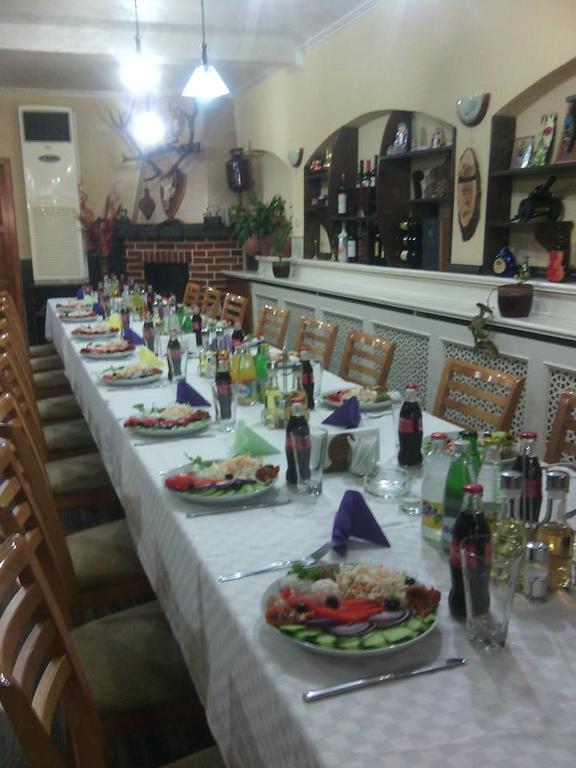 Complex Diana Otel Cherven  Dış mekan fotoğraf