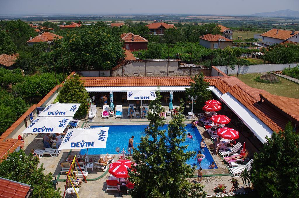 Complex Diana Otel Cherven  Dış mekan fotoğraf